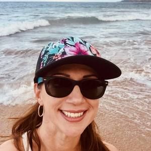 Meet your Posher, Julie